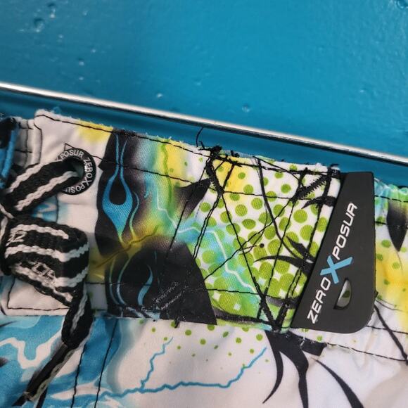 Blue and yellow board‎ shorts - Picture 5 of 6